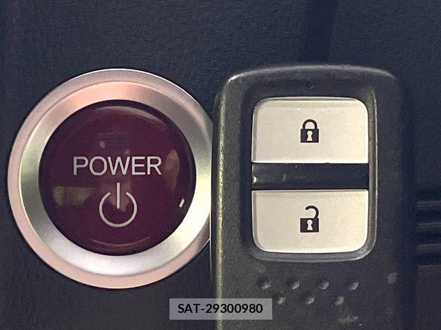 Honda FIT HYBRID 2016-01 8865495-6