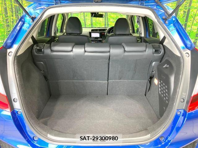 Honda FIT HYBRID 2016-01 8865495-9