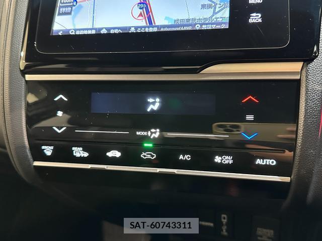 Honda FIT HYBRID 2018-01 8866364-8