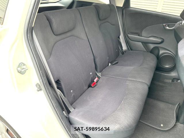 Honda FIT HYBRID 2011-09 8866407-7