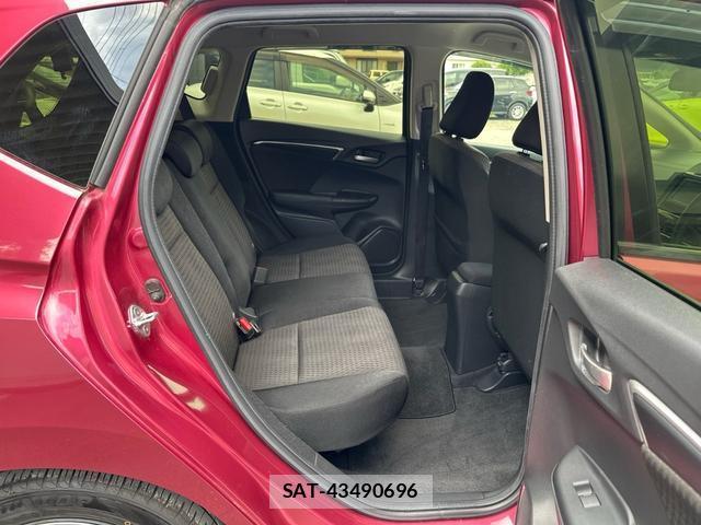 Honda FIT HYBRID 2019-05 8866692-12