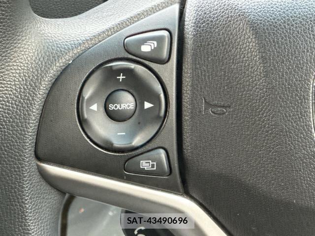Honda FIT HYBRID 2019-05 8866692-16