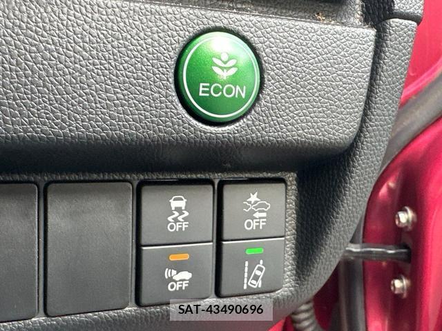Honda FIT HYBRID 2019-05 8866692-8