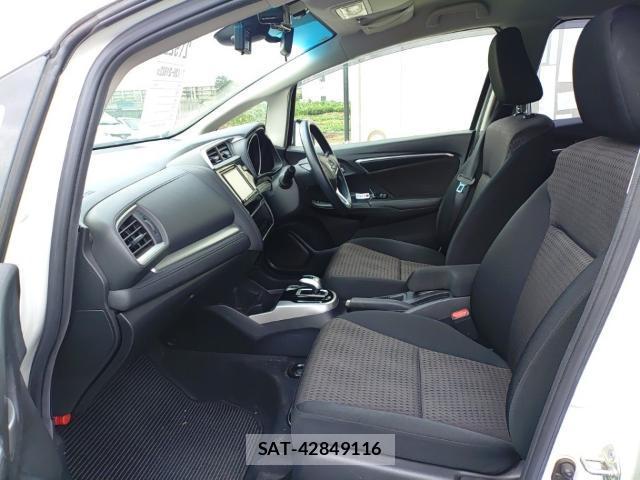 Honda FIT 2019-09 8865613-15