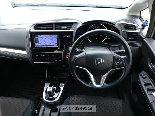 Honda FIT 2019-09 8865613-2
