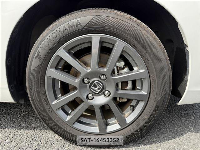 Honda FIT 2022-11 8865691-12