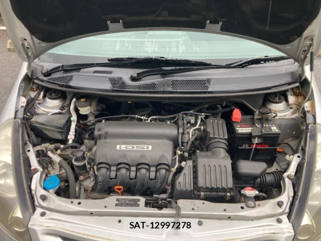 Honda FIT 2007-09 8865952-10