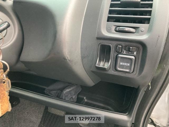 Honda FIT 2007-09 8865952-16