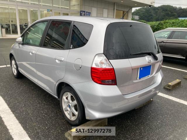 Honda FIT 2007-09 8865952-5