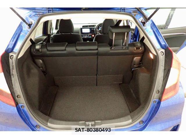 Honda FIT 2019-08 8866832-13