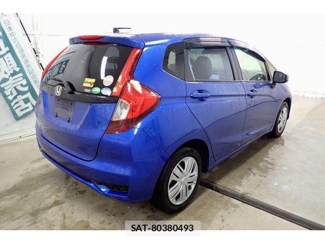 Honda FIT 2019-08 8866832-4