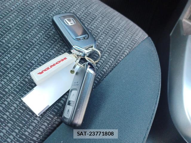 Honda FIT 2017-09 8867326-14
