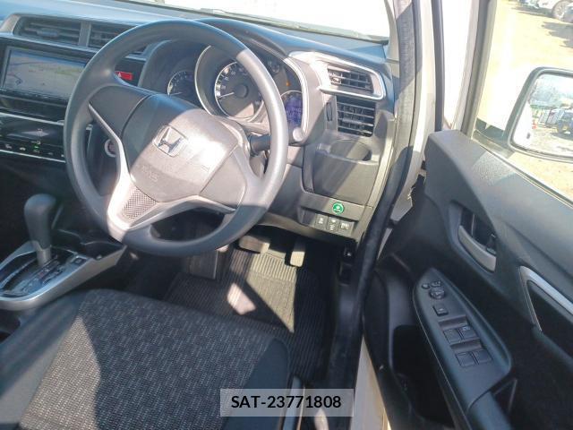 Honda FIT 2017-09 8867326-2