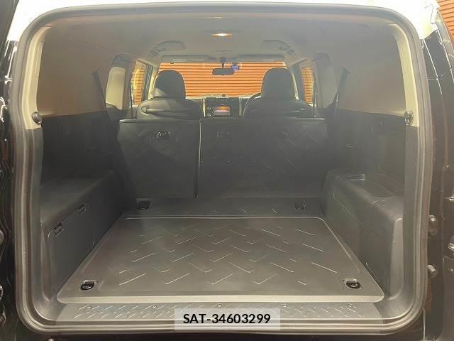 Toyota FJ CRUISER 2016-05 8866788-12