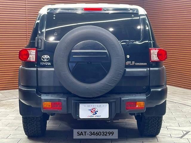 Toyota FJ CRUISER 2016-05 8866788-15