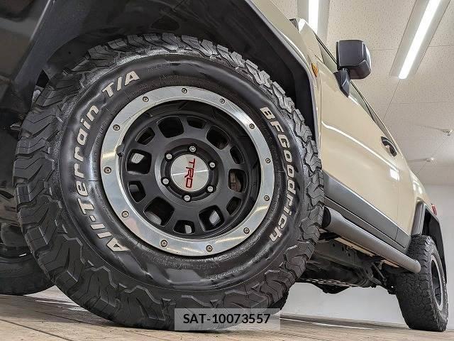 Toyota FJ CRUISER 2017-11 8867378-18