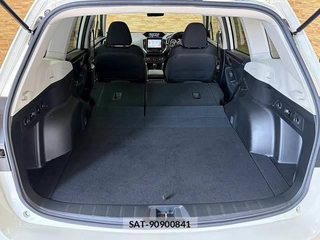 Subaru FORESTER 2019-02 8865660-12