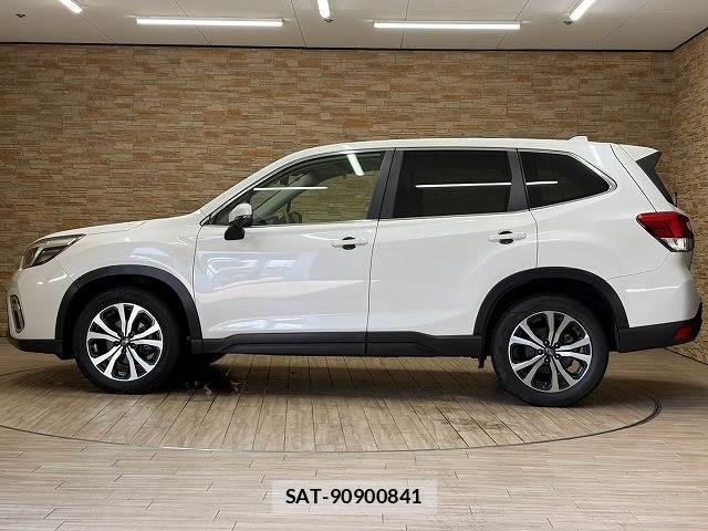 Subaru FORESTER 2019-02 8865660-16