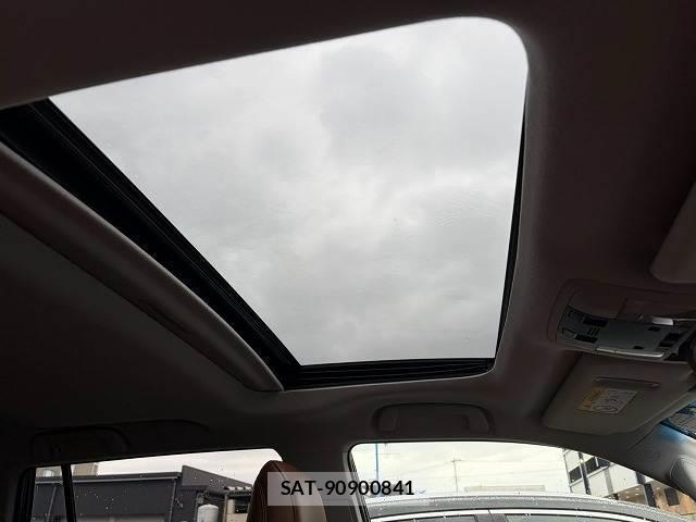 Subaru FORESTER 2019-02 8865660-4