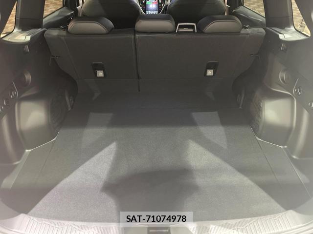 Subaru FORESTER 2025-11 8865787-11