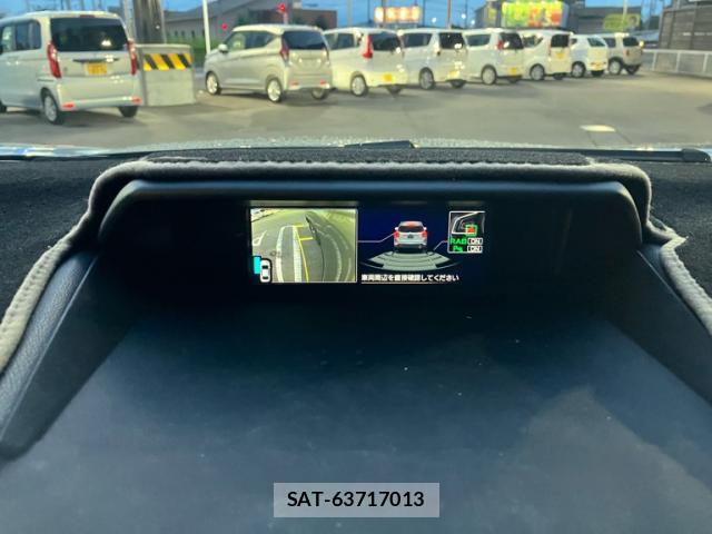 Subaru FORESTER 2018-07 8866100-18