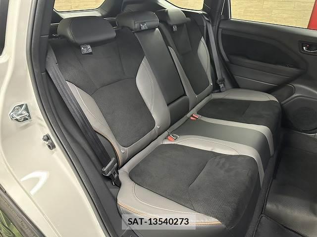 Subaru FORESTER 2025-11 8867160-11