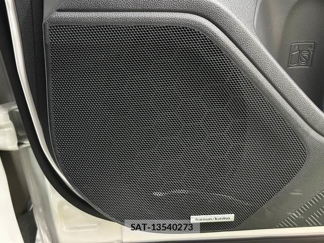 Subaru FORESTER 2025-11 8867160-5