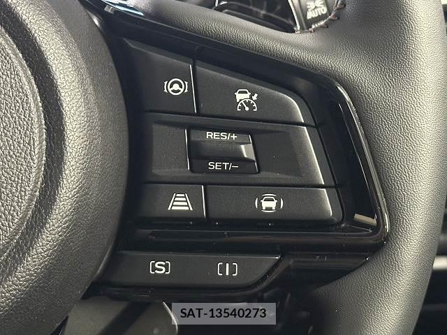 Subaru FORESTER 2025-11 8867160-6