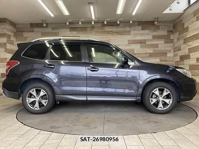 Subaru FORESTER 2015-01 8867393-17