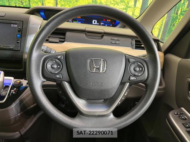 Honda FREED HYBRID 2017-03 8865340-10