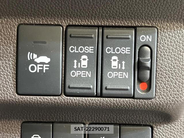 Honda FREED HYBRID 2017-03 8865340-4