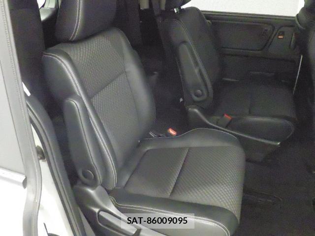Honda FREED HYBRID 2020-02 8866670-4