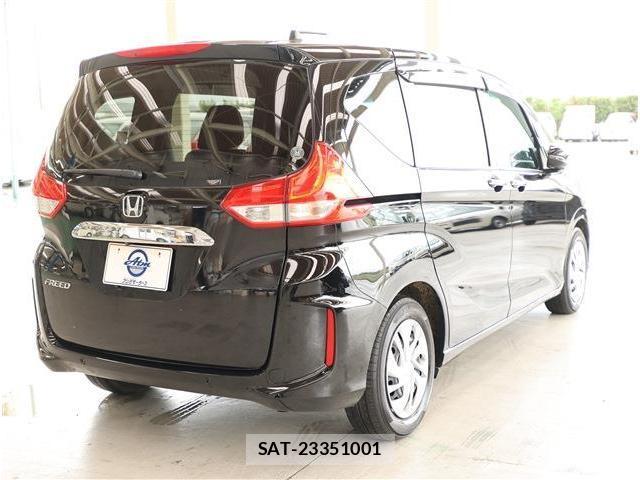 Honda FREED 2021-08 8865459-4
