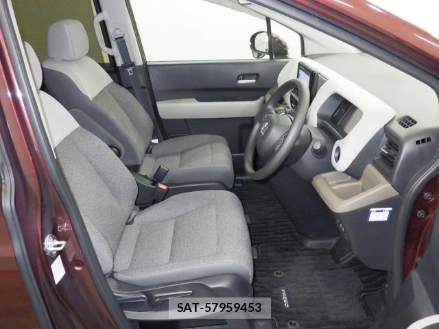 Honda FREED 2025-03 8866679-3