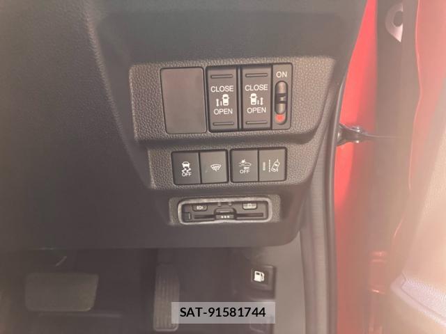 Honda FREED 2022-11 8867169-19