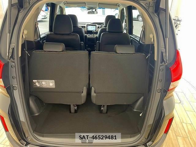 Honda FREED 2021-05 8867384-12