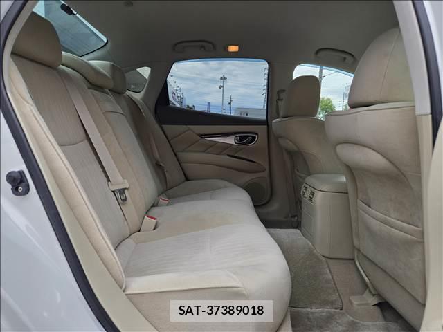 Nissan FUGA HYBRID 2014-10 8865433-11
