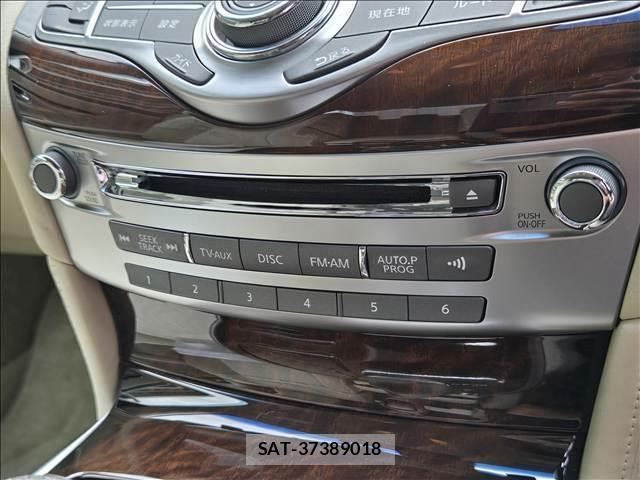 Nissan FUGA HYBRID 2014-10 8865433-8