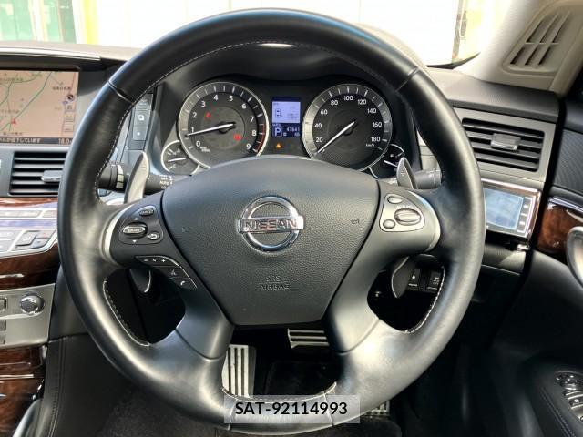 Nissan FUGA 2010-01 8866774-12