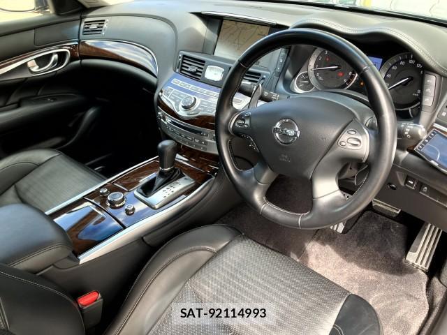 Nissan FUGA 2010-01 8866774-15