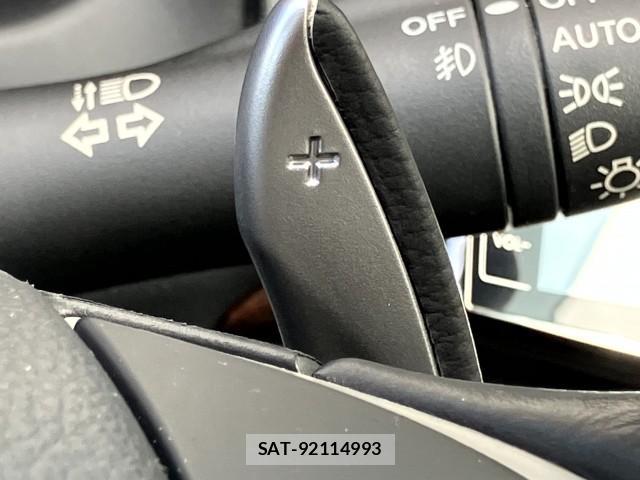 Nissan FUGA 2010-01 8866774-19