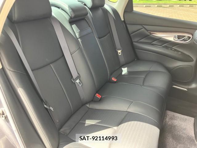 Nissan FUGA 2010-01 8866774-6