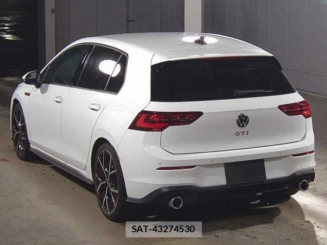 VolksWagen GOLF GTI 2022-01 8866844-1