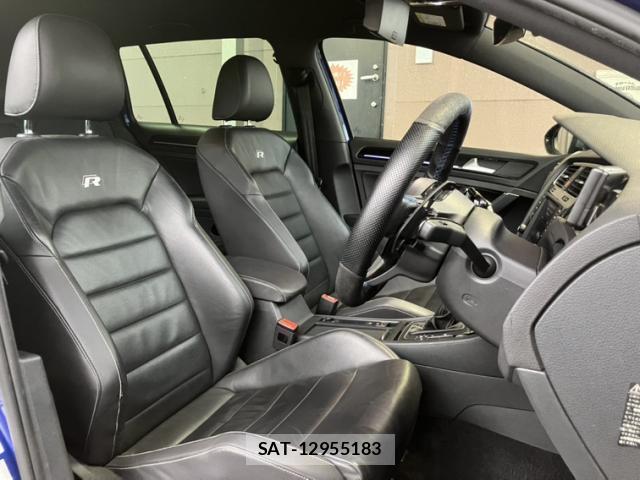 VolksWagen GOLF R VARIANT 2016-09 8866488-5