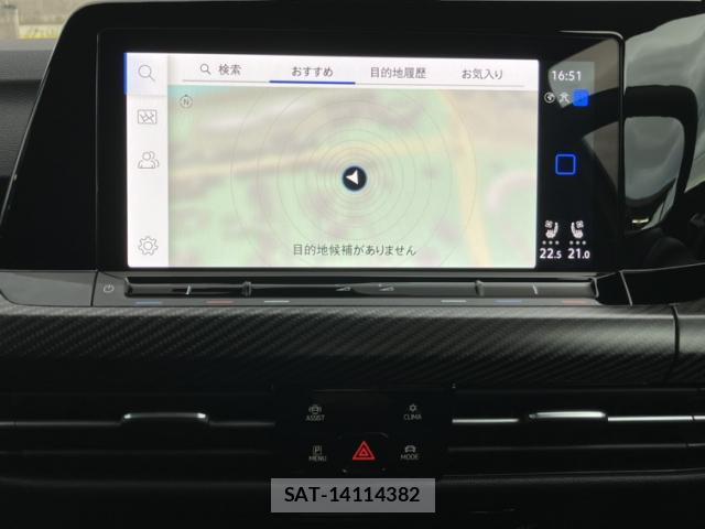 VolksWagen GOLF R 2023-12 8866489-17