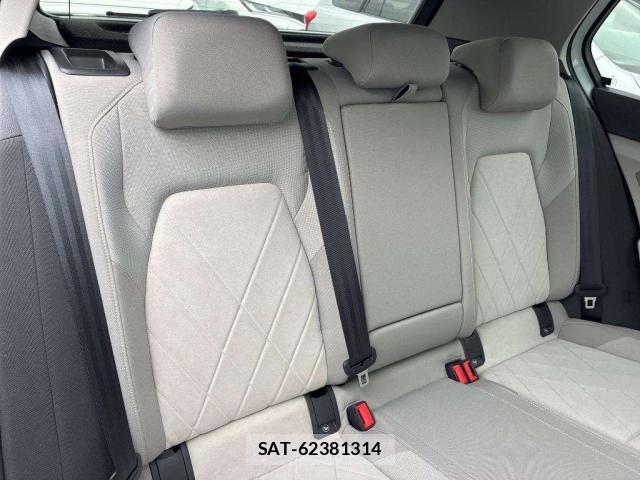 VolksWagen GOLF 2021-07 8866628-6