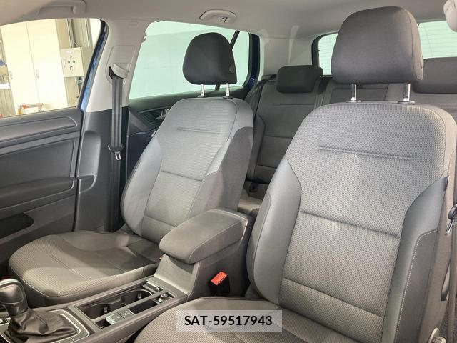 VolksWagen GOLF 2019-11 8866860-15