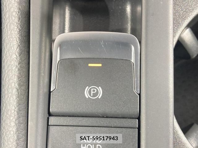 VolksWagen GOLF 2019-11 8866860-8