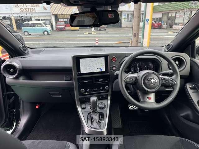 Toyota Gr Yaris 2025-12 8866567-2