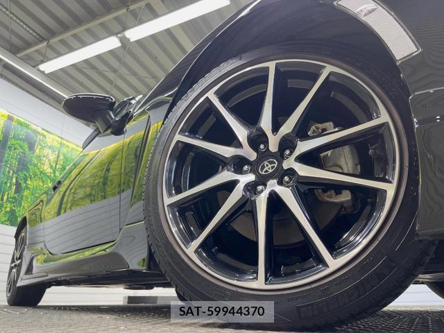 Toyota GR86 2022-12 8865310-12